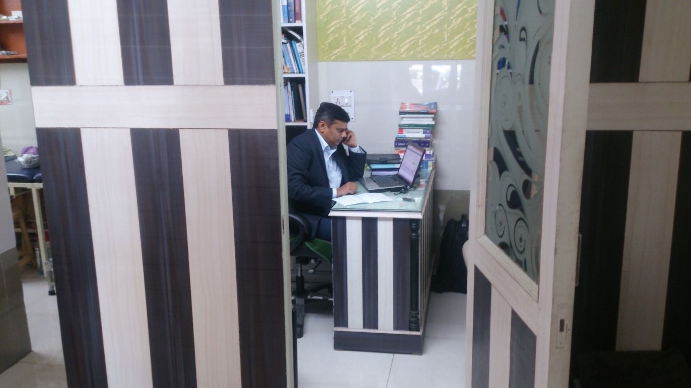 Dr. Shashi Bhushan Kumar photo 10