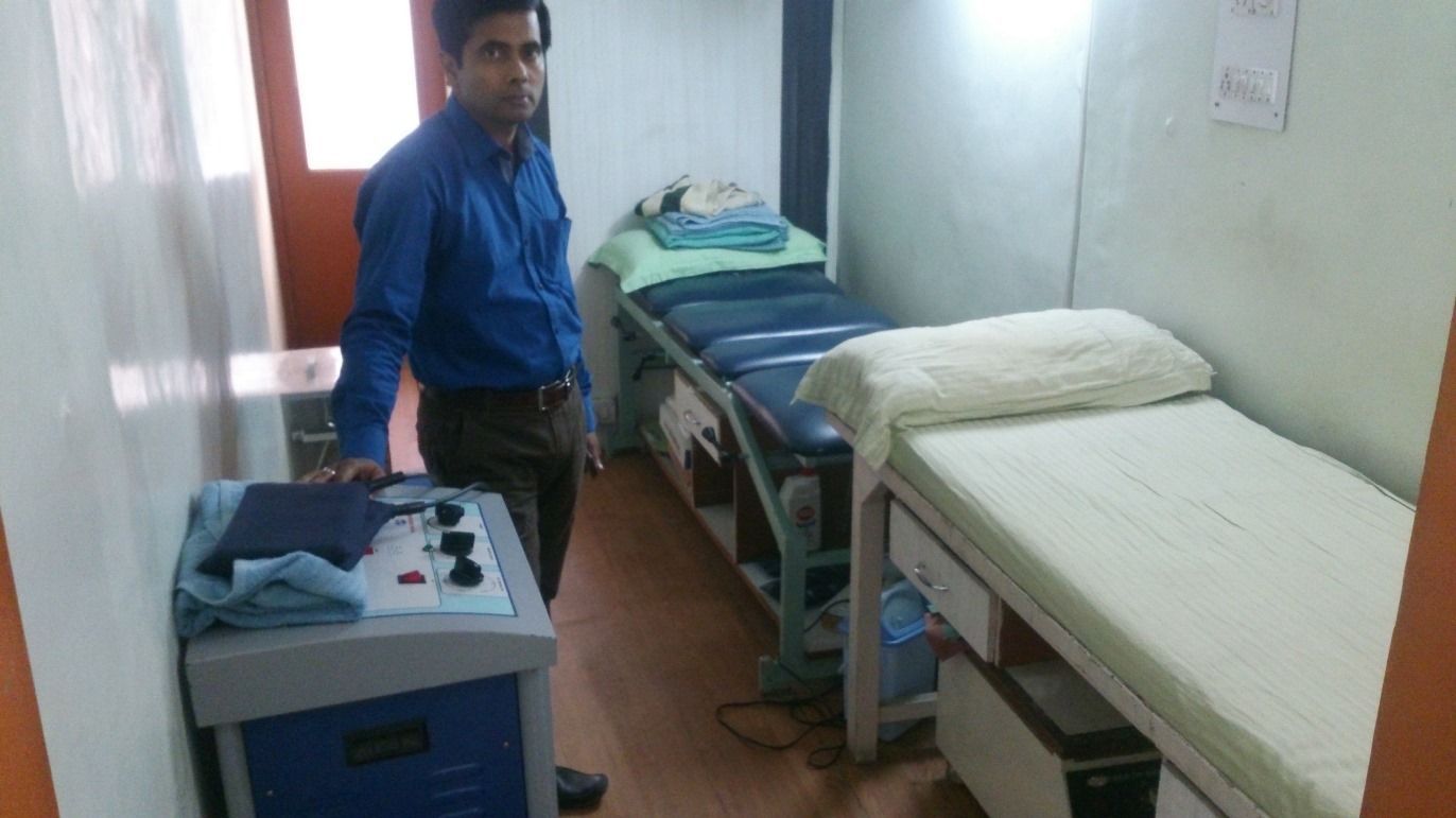 Dr. Shashi Bhushan Kumar photo 9