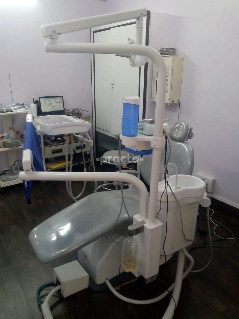 A M D Dental Clinic, Lal Kothi preview 4