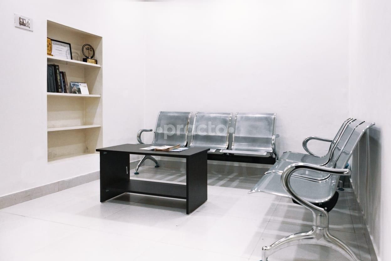 A - Star Specialist Clinic, Seshadripuram view 5