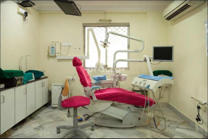 Aaditya Dental Clinic, Maharani Peta photo 9