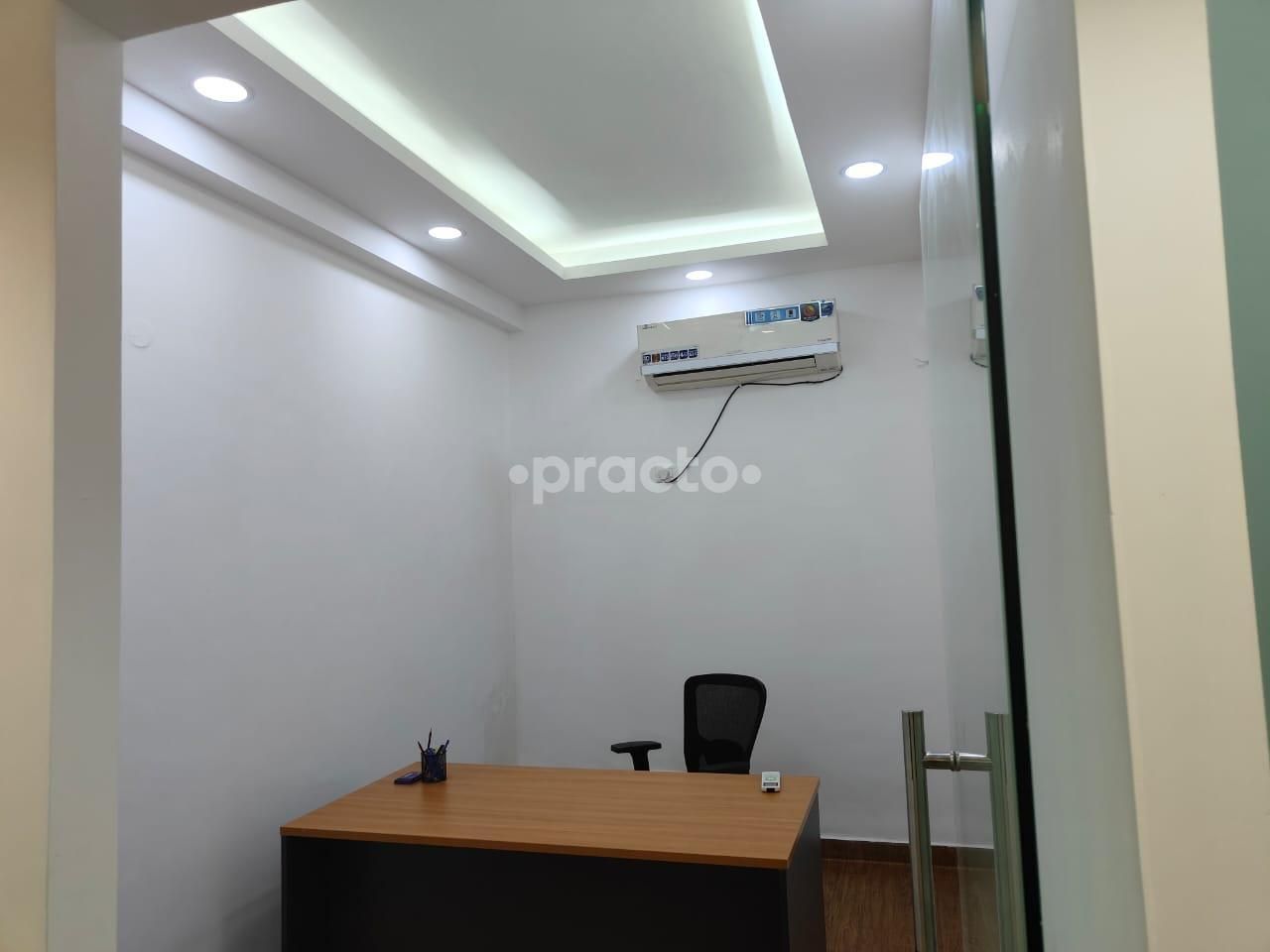 Aaduri Clinic, Sector 39 preview 4