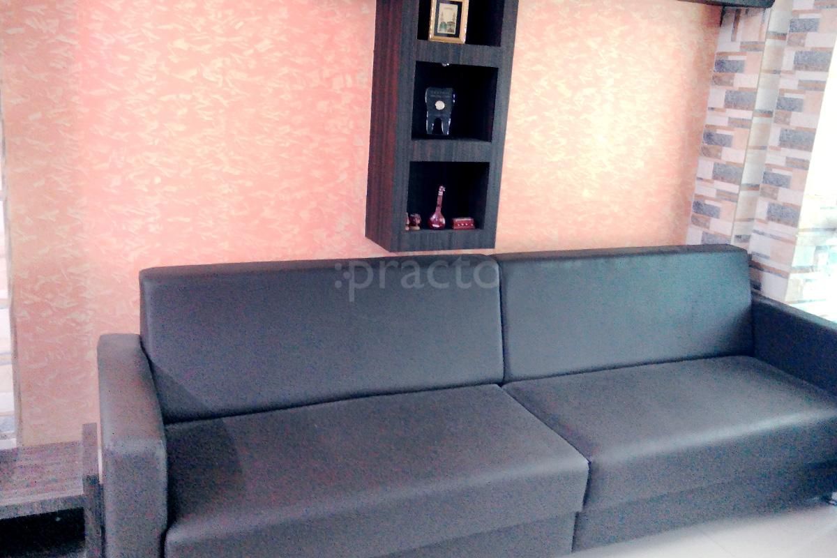 Aarya Dental Clinic, Swavalambi Nagar preview 4