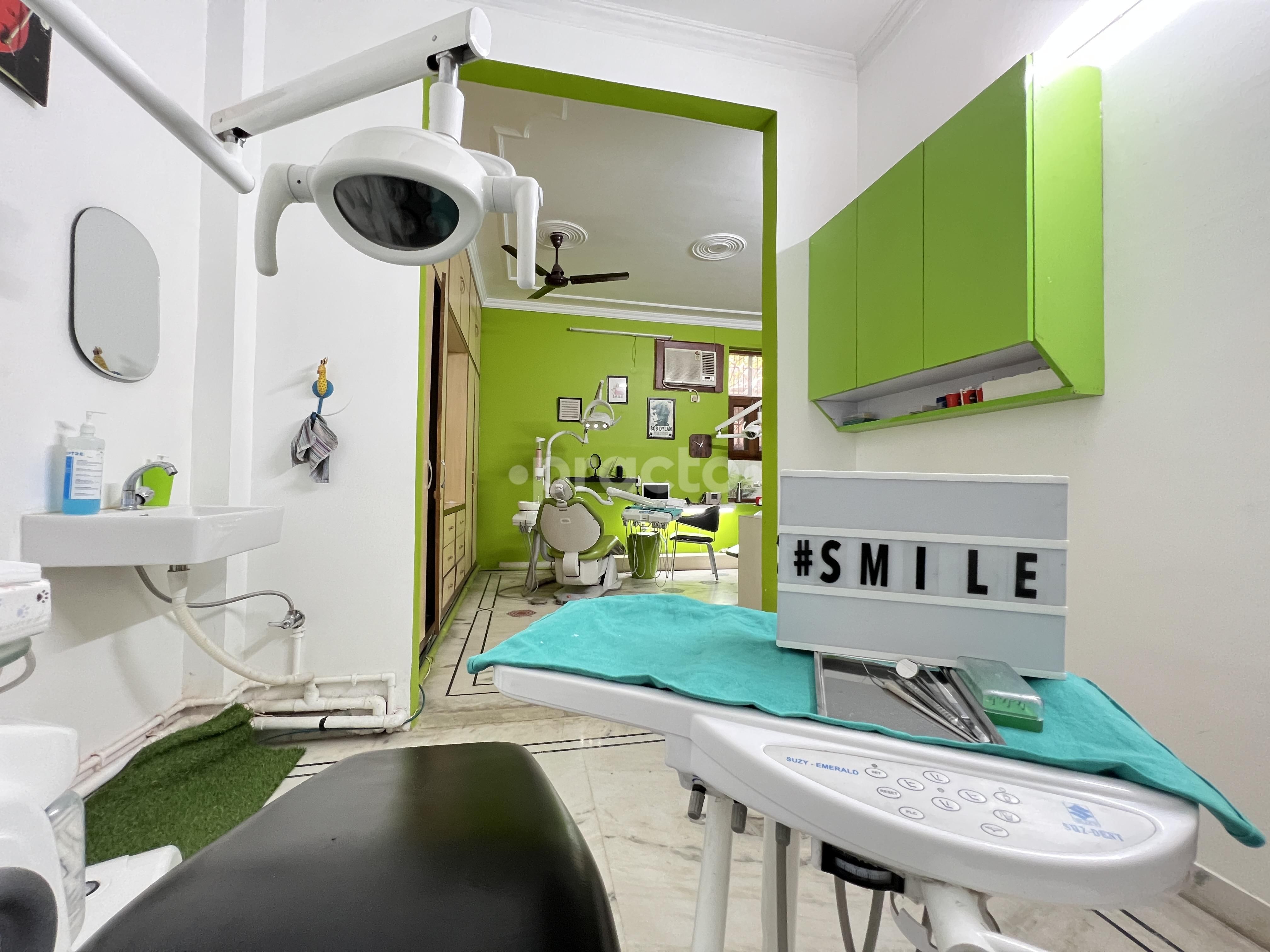 Aashray Laser  Dental Clinics, Meera Bagh photo 8