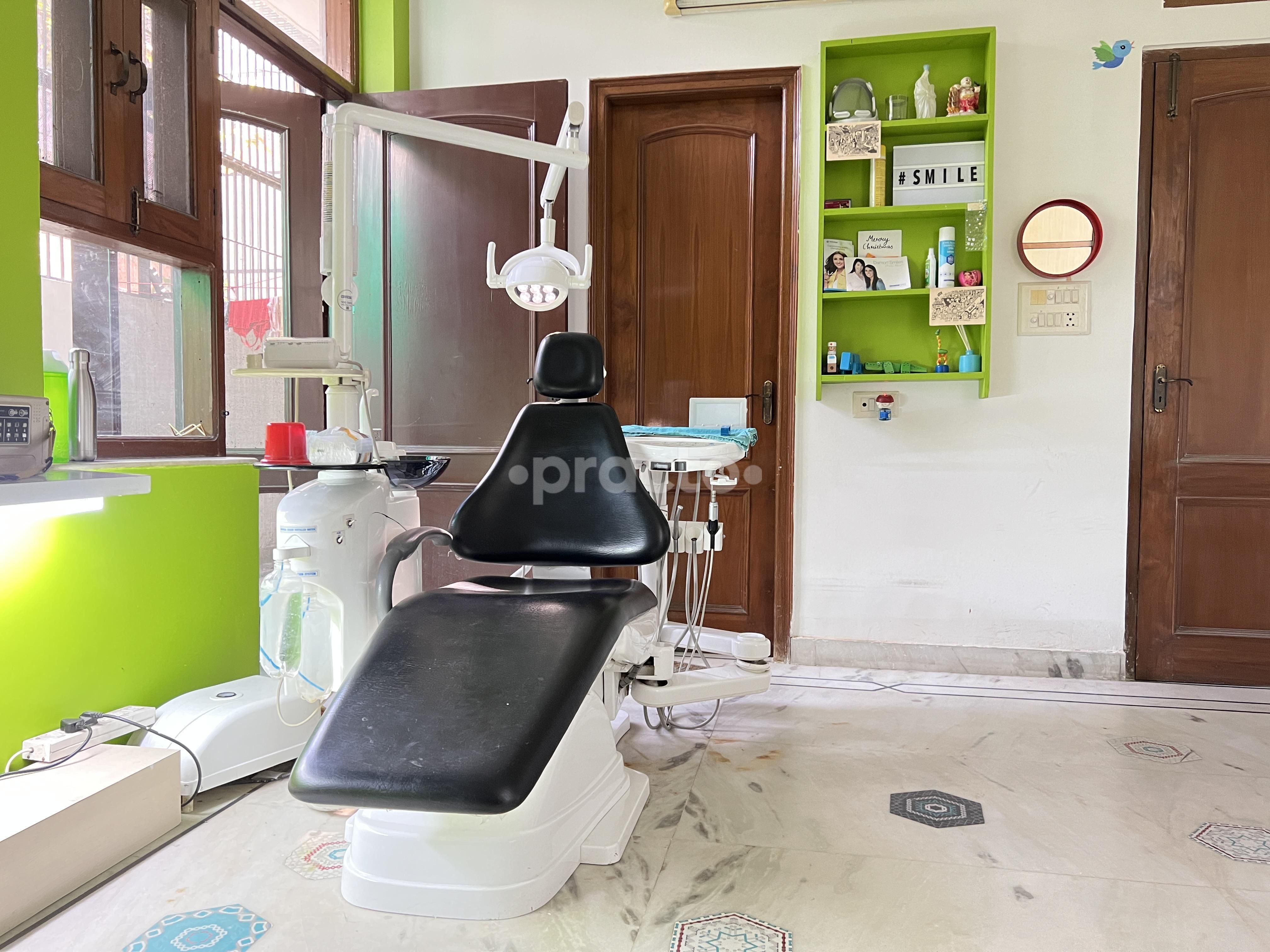 Aashray Laser  Dental Clinics, Meera Bagh photo 11