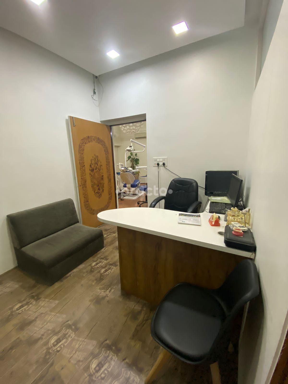 Aashu Dental and Multispeciality Clinic, Navrangpura photo 9