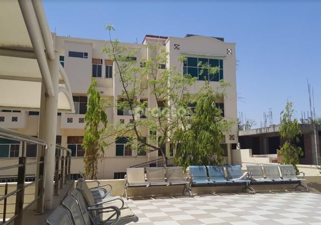 Dr. Kapil Dhawan view 5