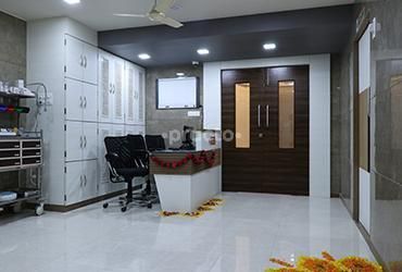 Dr. Mansi Jain preview 4