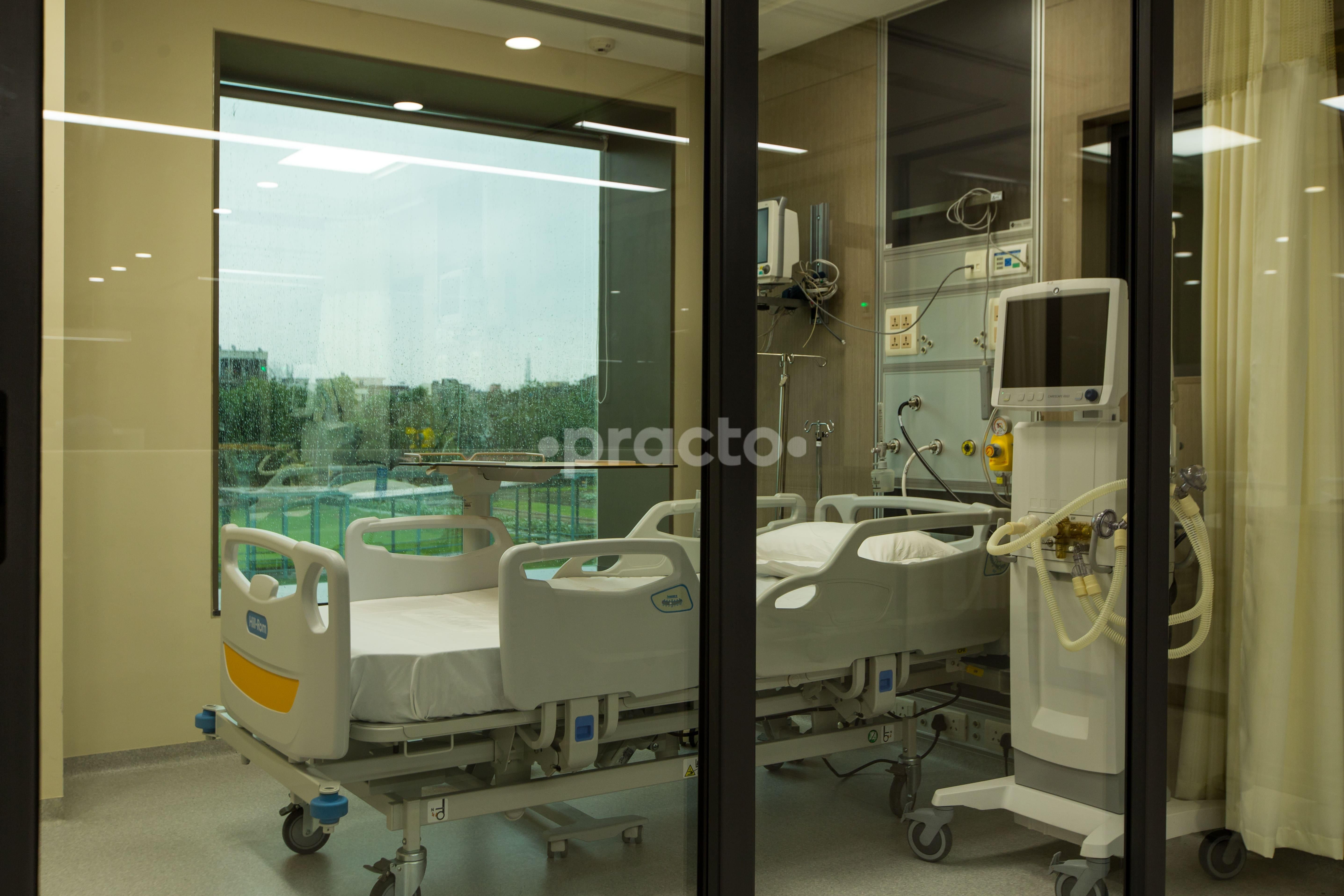 Dr. Akshay Sharma photo 10