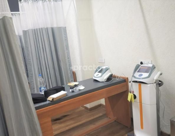 Doctors Hub, DLF Phase IV preview 3