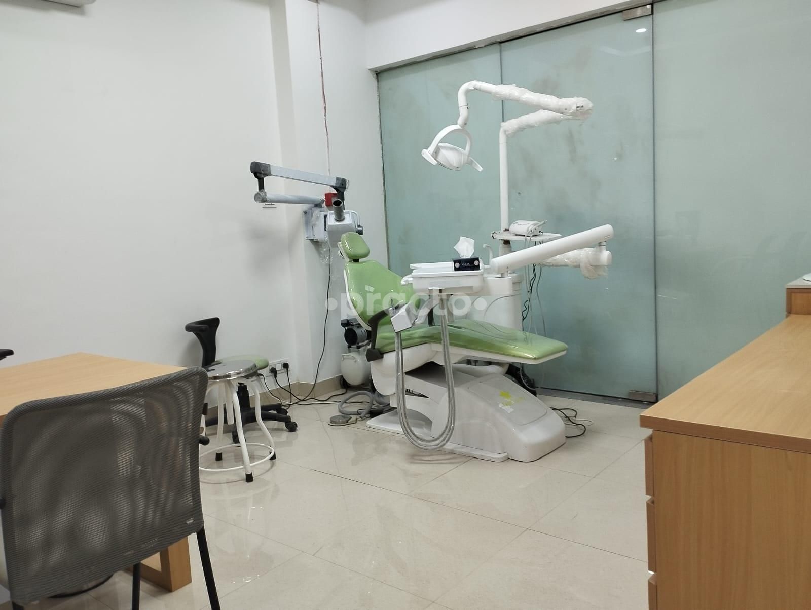 Doctors' Hub Superspeciality Clinic, Gurgaon Secto preview 4