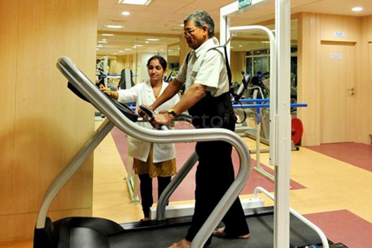 Dr. Himanshu Soni photo 13