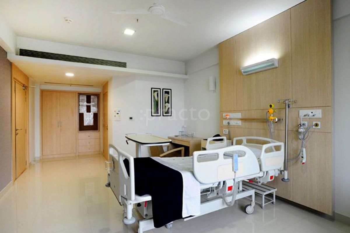 Dr. Himanshu Soni photo 12