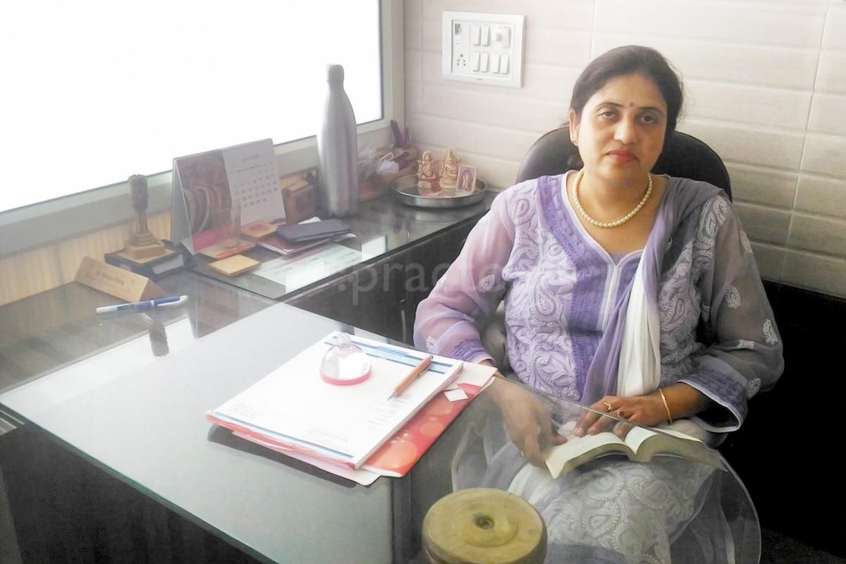Dr. Shalini Garg preview 4