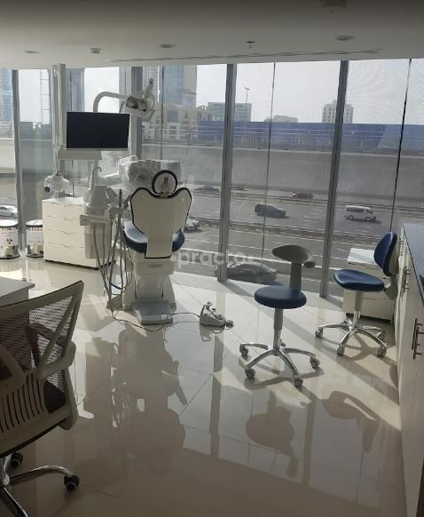 Dr. SUMIT AGRAWAL preview 3