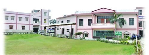 Dr. Anil Lohia