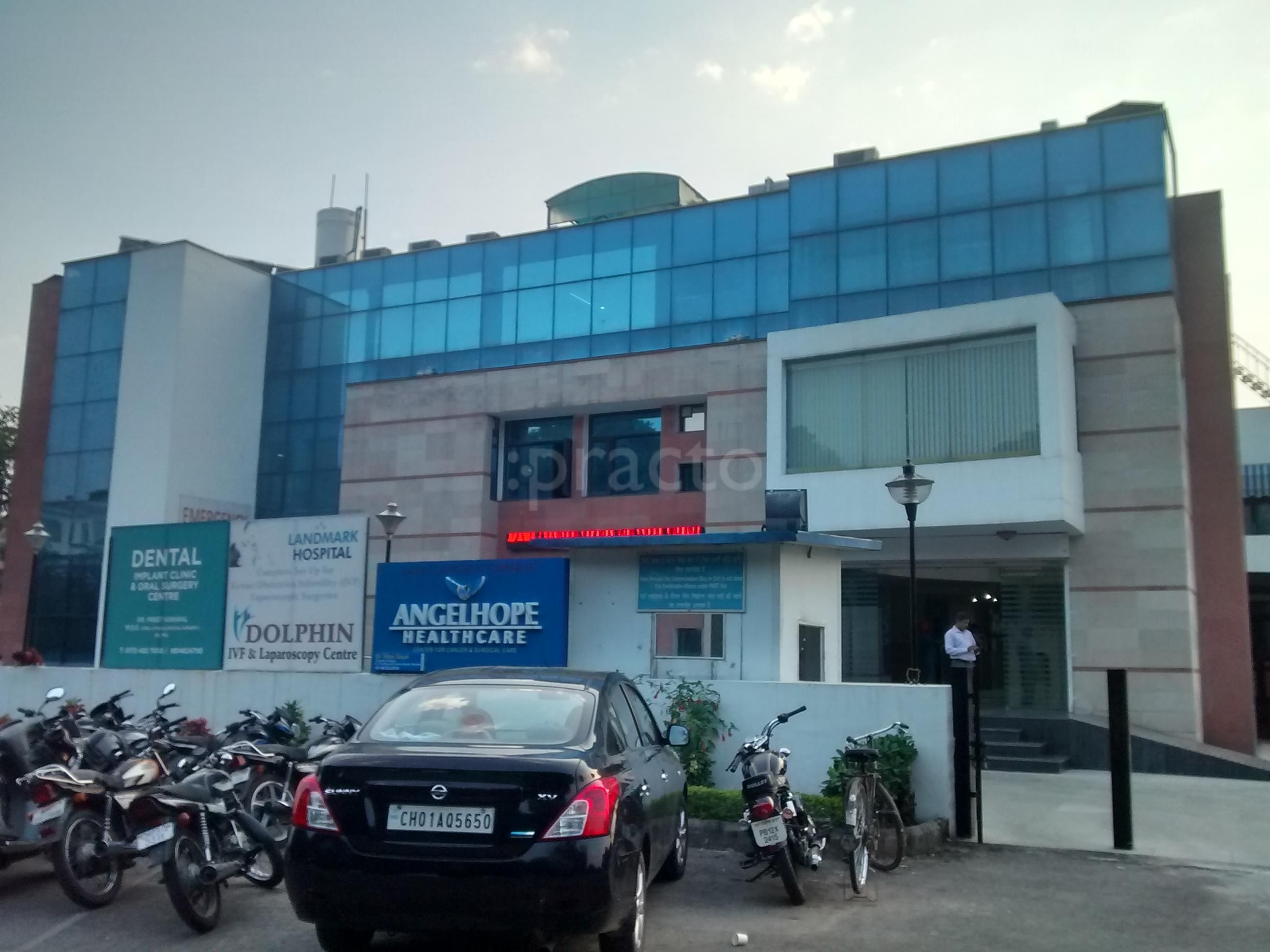 Dr. Priyanka Kaur photo 6