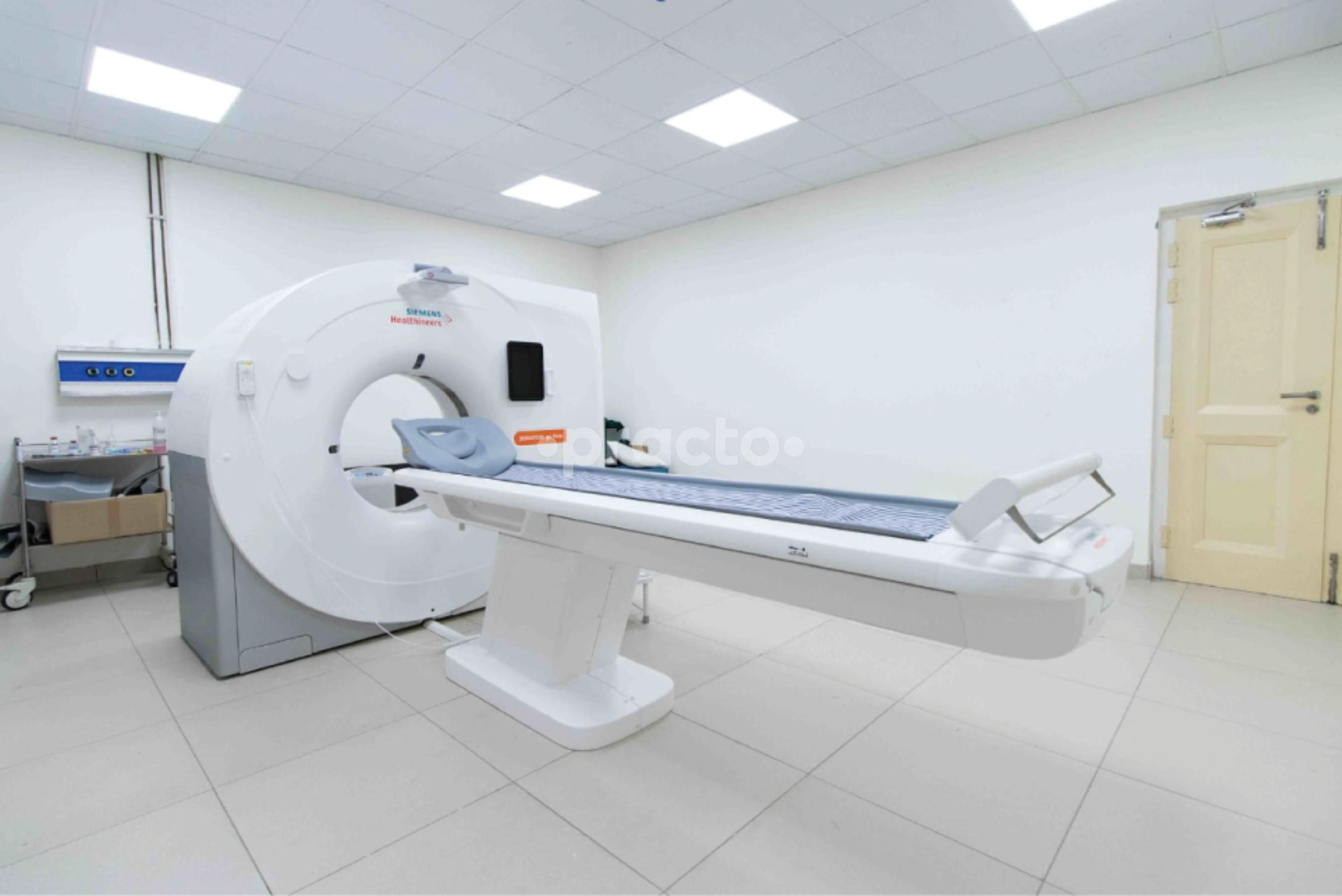 Dr. Munish Goyal photo 8