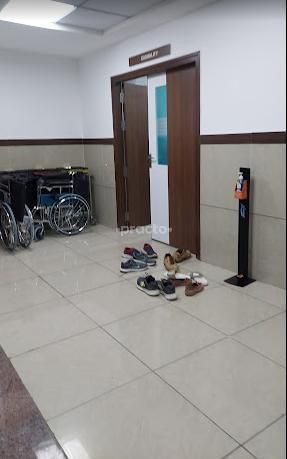 Dr. AKASH DEEP, photo 10