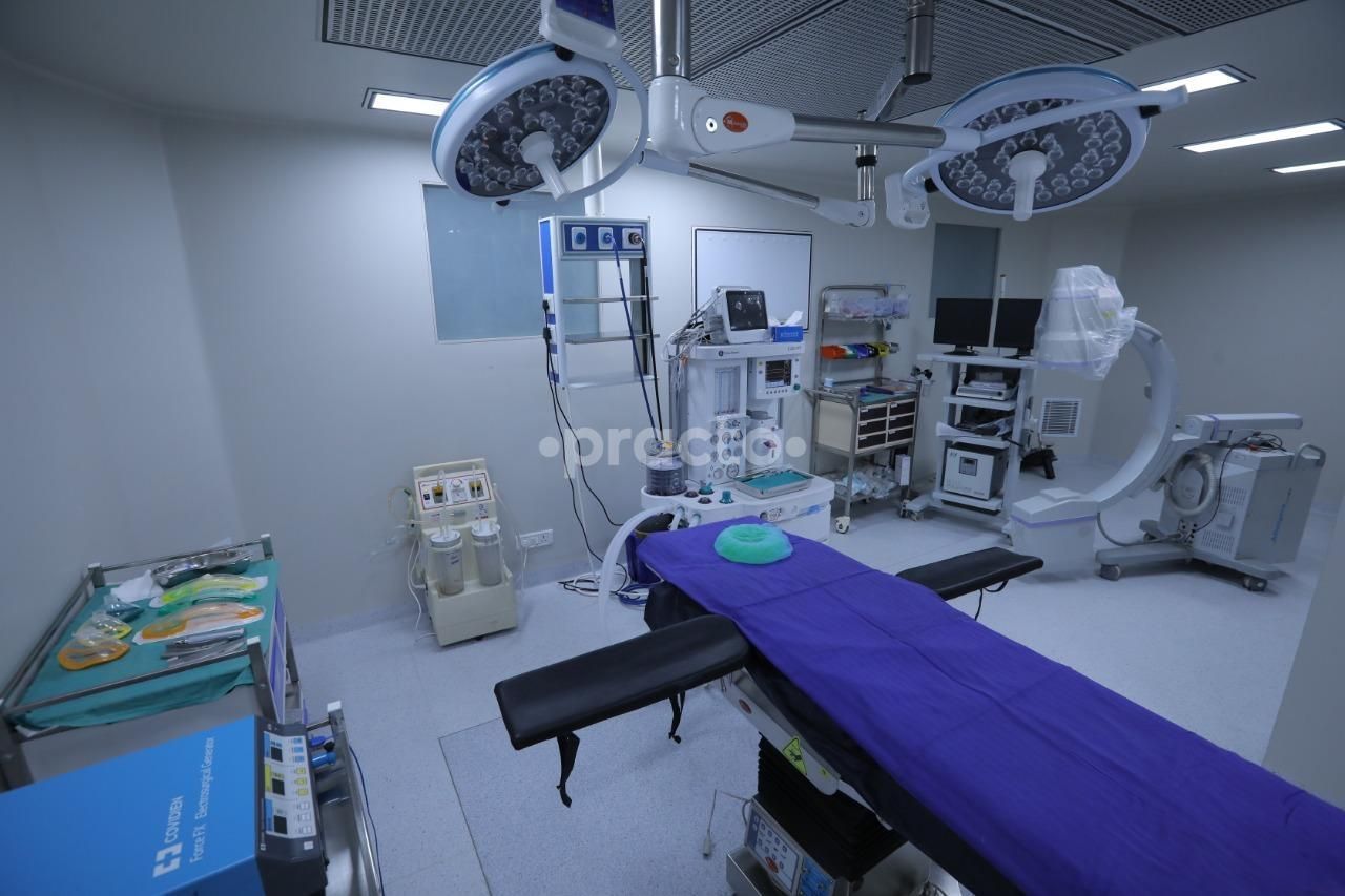 Dr. AMIT GOEL preview 3