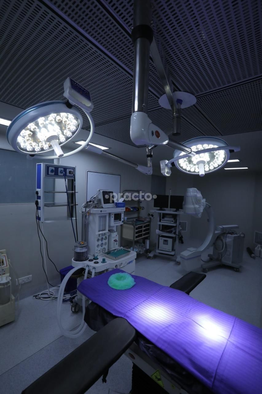 Dr. AMIT GOEL preview 2