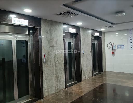 Dr. GARLAPATI VARDHAN VIISHHNU photo 6