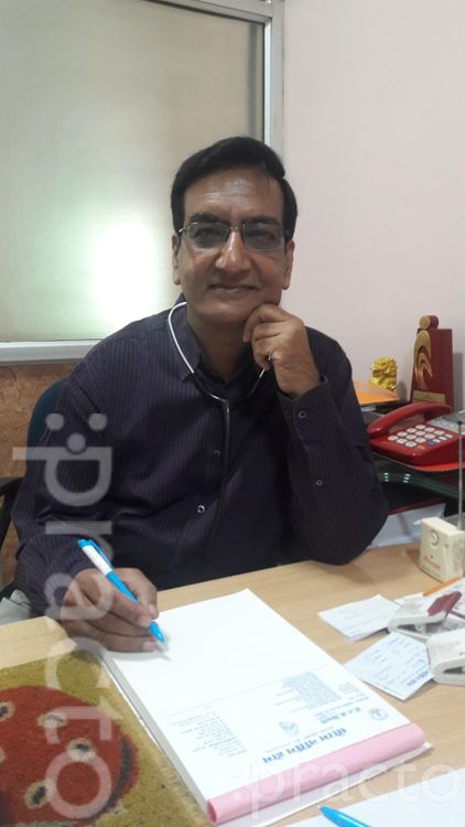 Dr. A K Tiwari
