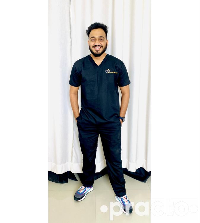 Dr. Akarsh Niranjan