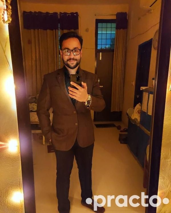 Dr. Akshat Kuchhal