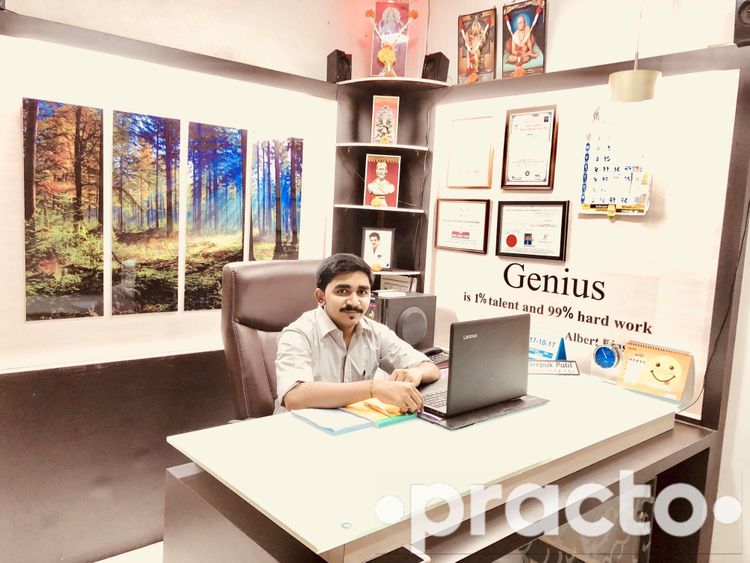 Dr. Deepak Deelip Patil