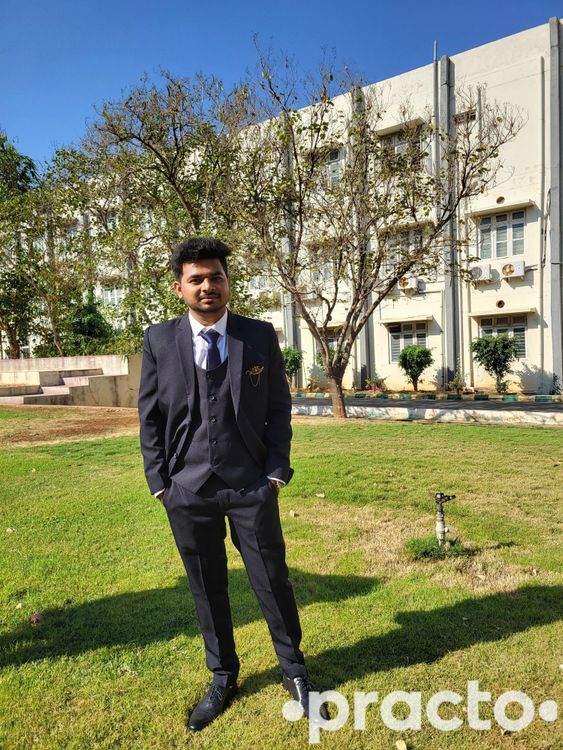Dr. Gagandeep Kadloor