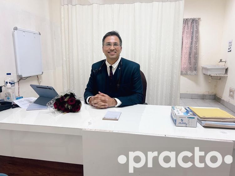 Dr. Manas dubey