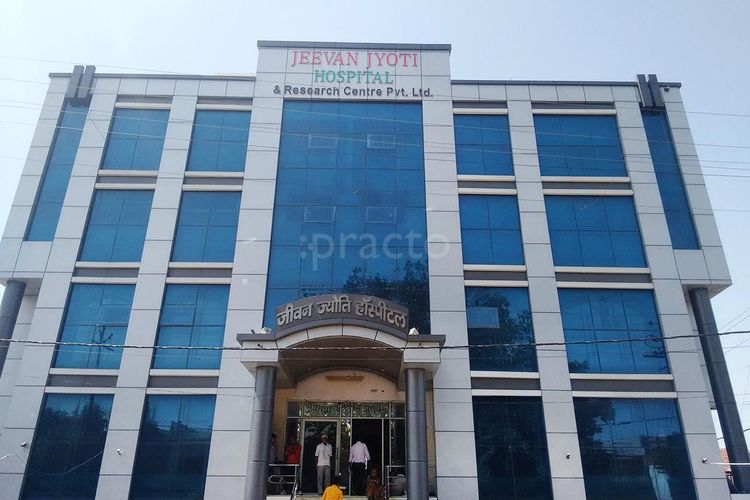 Dr. Agarwal Archana