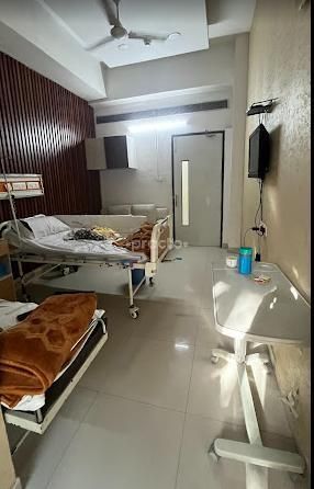 Dr. Jay Mukeshbhai Naik photo 8