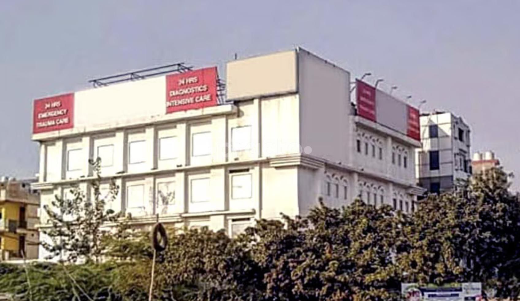 Dr. Utkarsha Agarwal photo 9