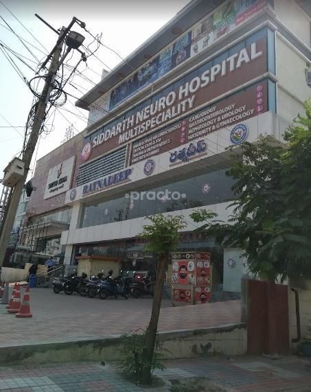 Dr. ARSHIA JABEEN photo 8