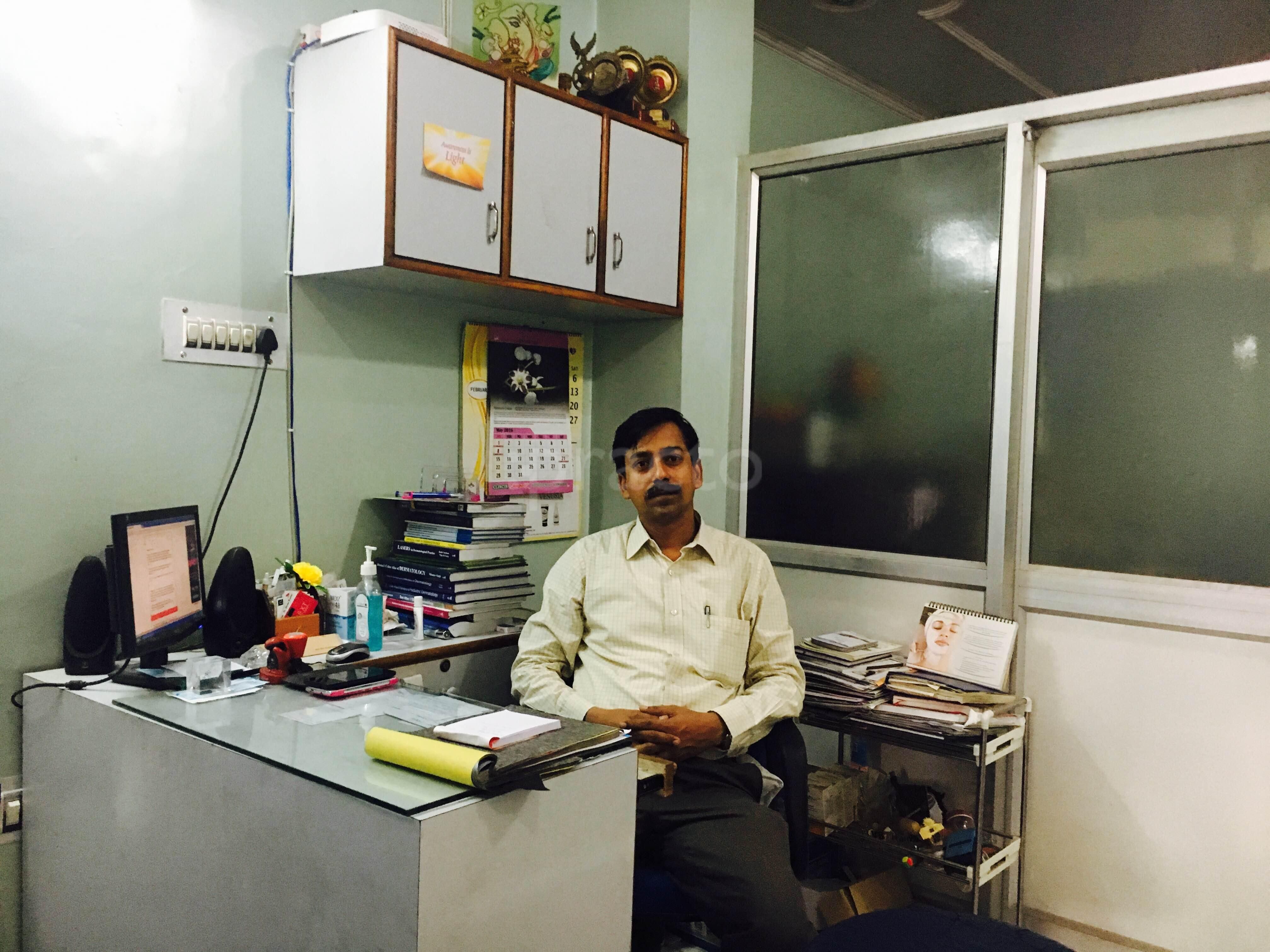 Aaryash Clinic Derma and Joint Ease, Sitapur Road photo 8