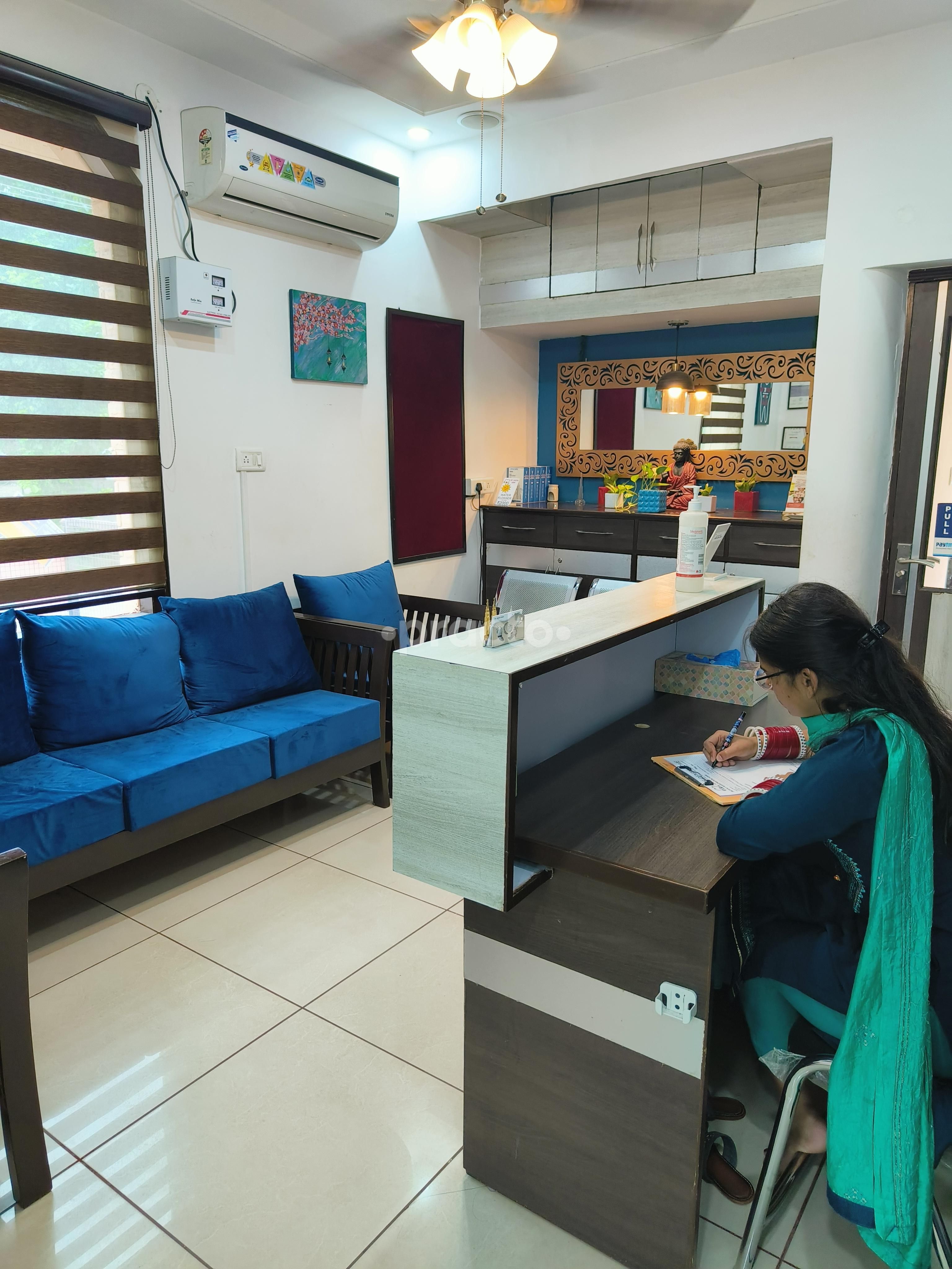 Dr. Ankush Jindal photo 7