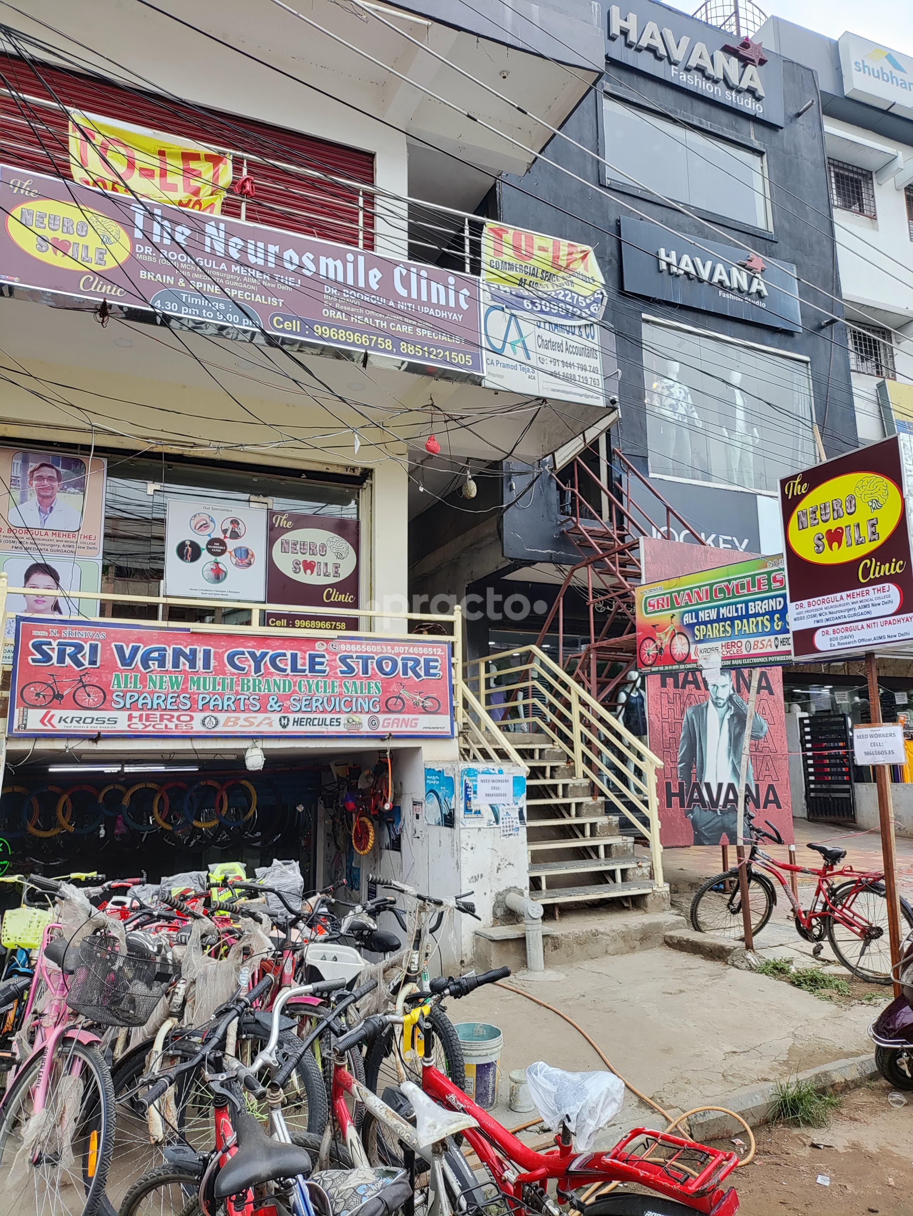 Dr. Niti Upadhyay photo 8