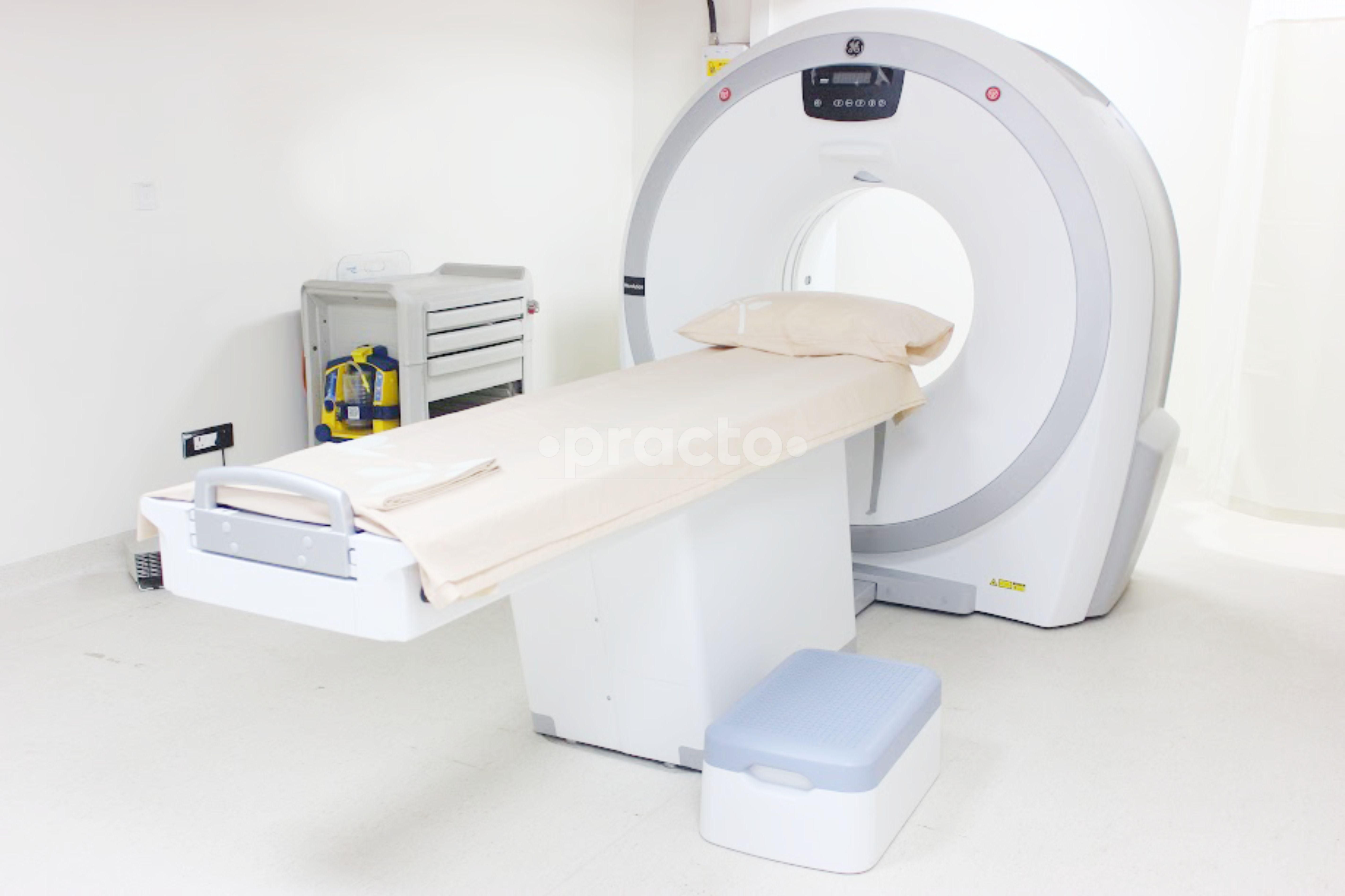 Dr. VIJAY, photo 13