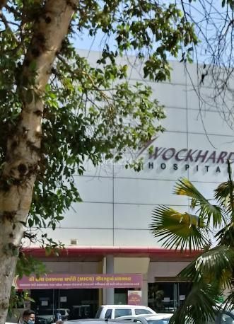 Dr. Milan Bhanderi photo 6